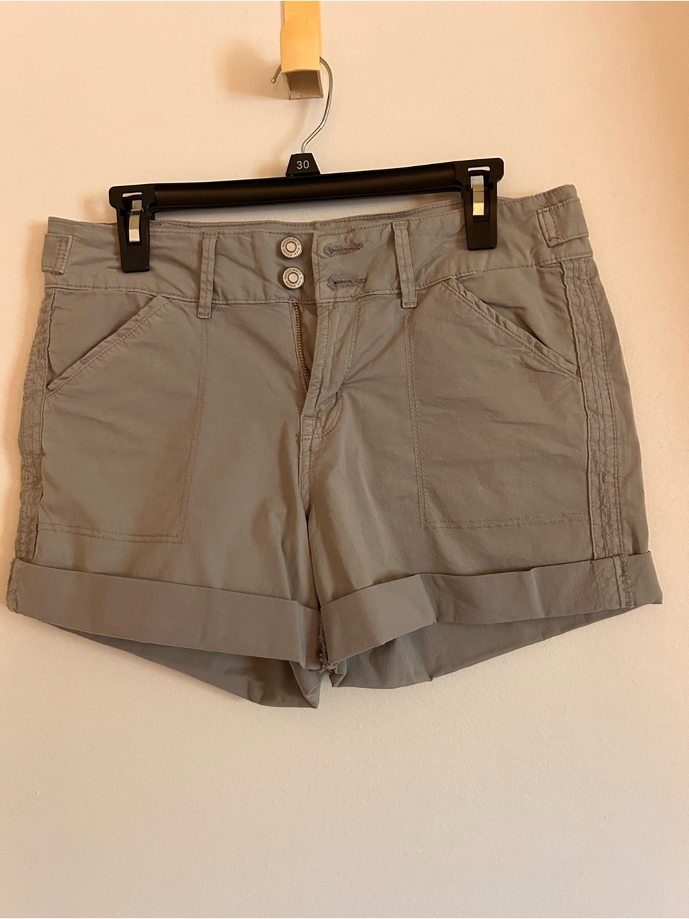 Kensie Taupe Rolled-Hem Cotton Shorts